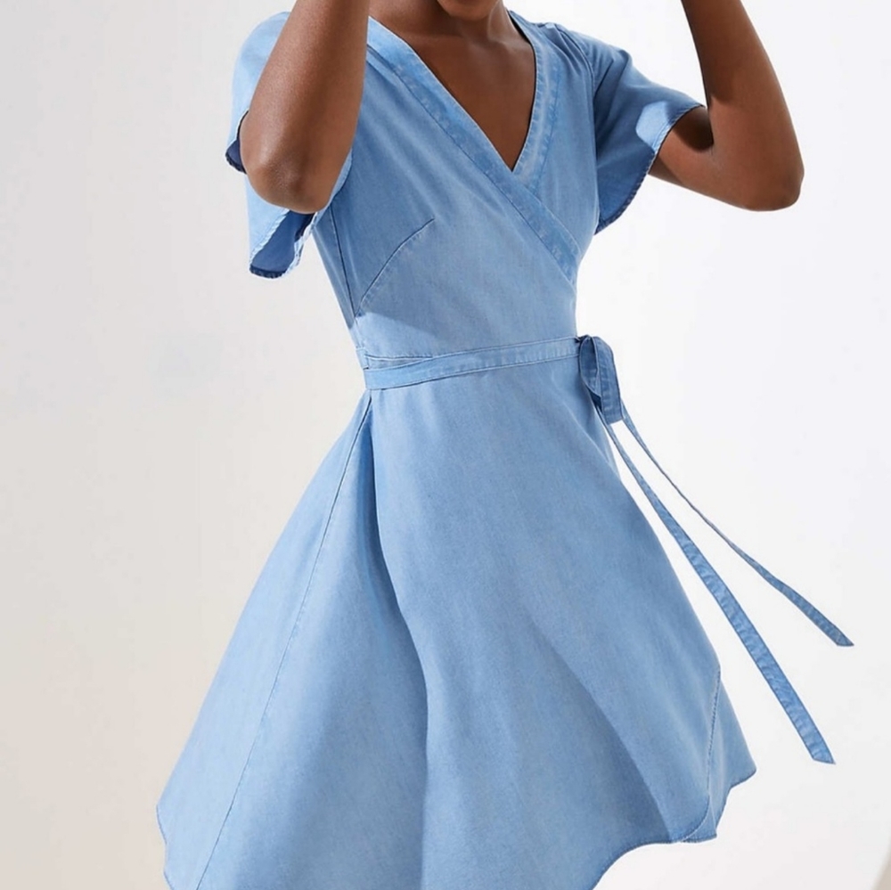 ☀️ LOFT NWT chambray wrap dress sz 6